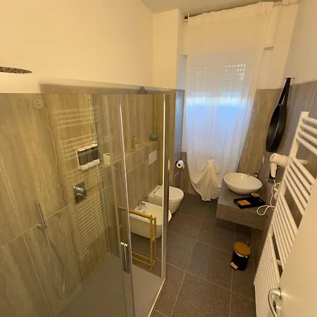 Isidoro 3* Carugo